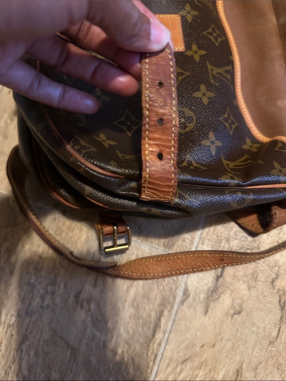 Louis Vuitton Saumur Monogram Crossbody in Dark Brown and Tan - Picture 10 of 16